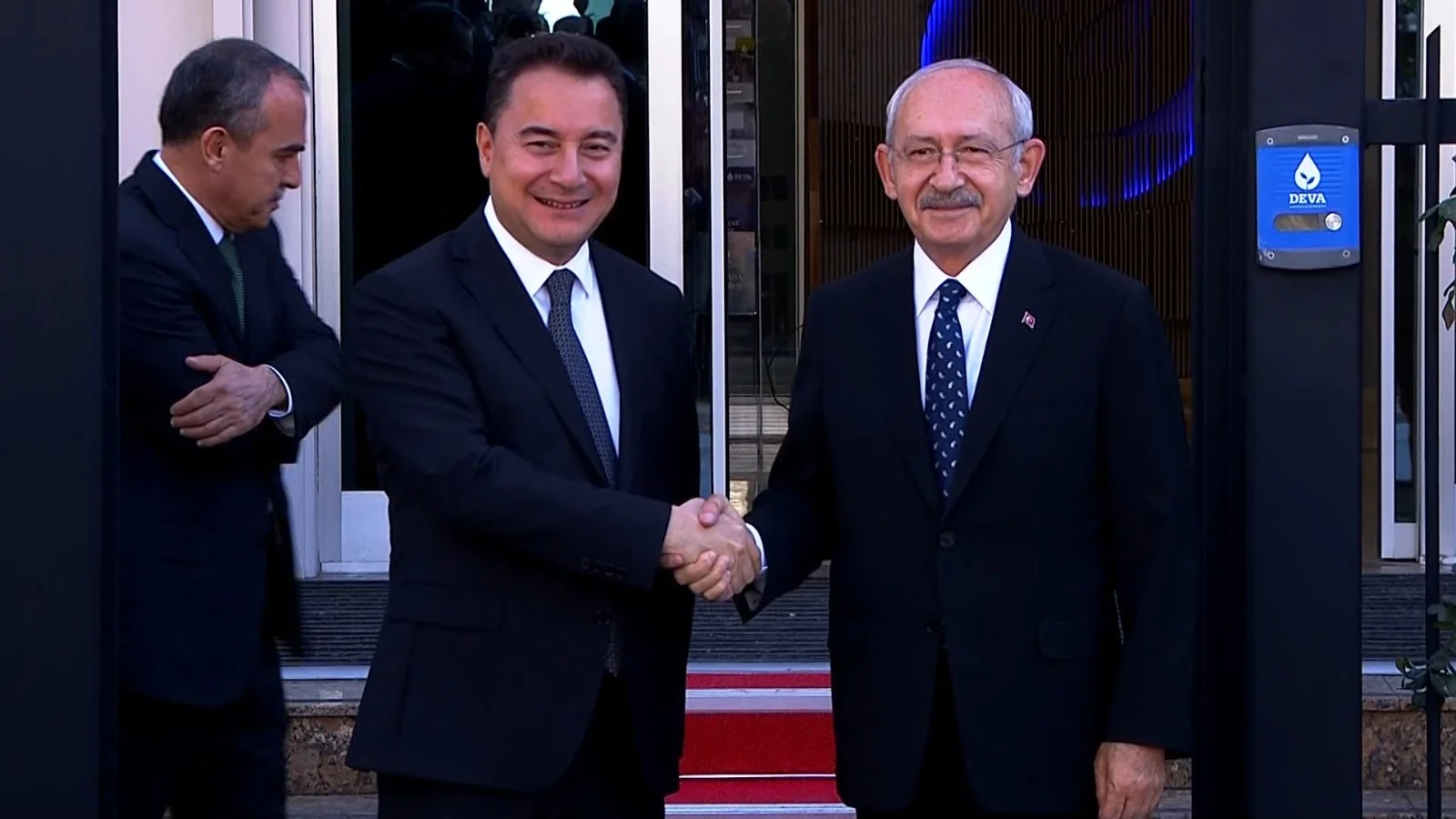Altılı masanın 8. toplantısı DEVA Partisi ev sahipliğinde yapıldı.