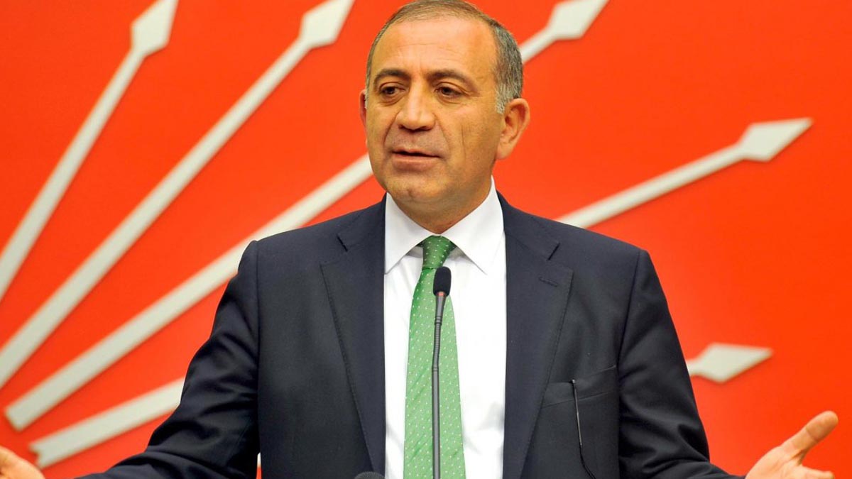Gürsel Tekin’den gündeme not!
