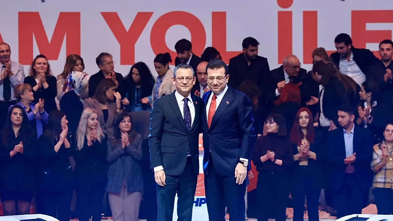 YENİ PARTİ'NİN FAY HATLARI VE CHP’DE ARINMA: