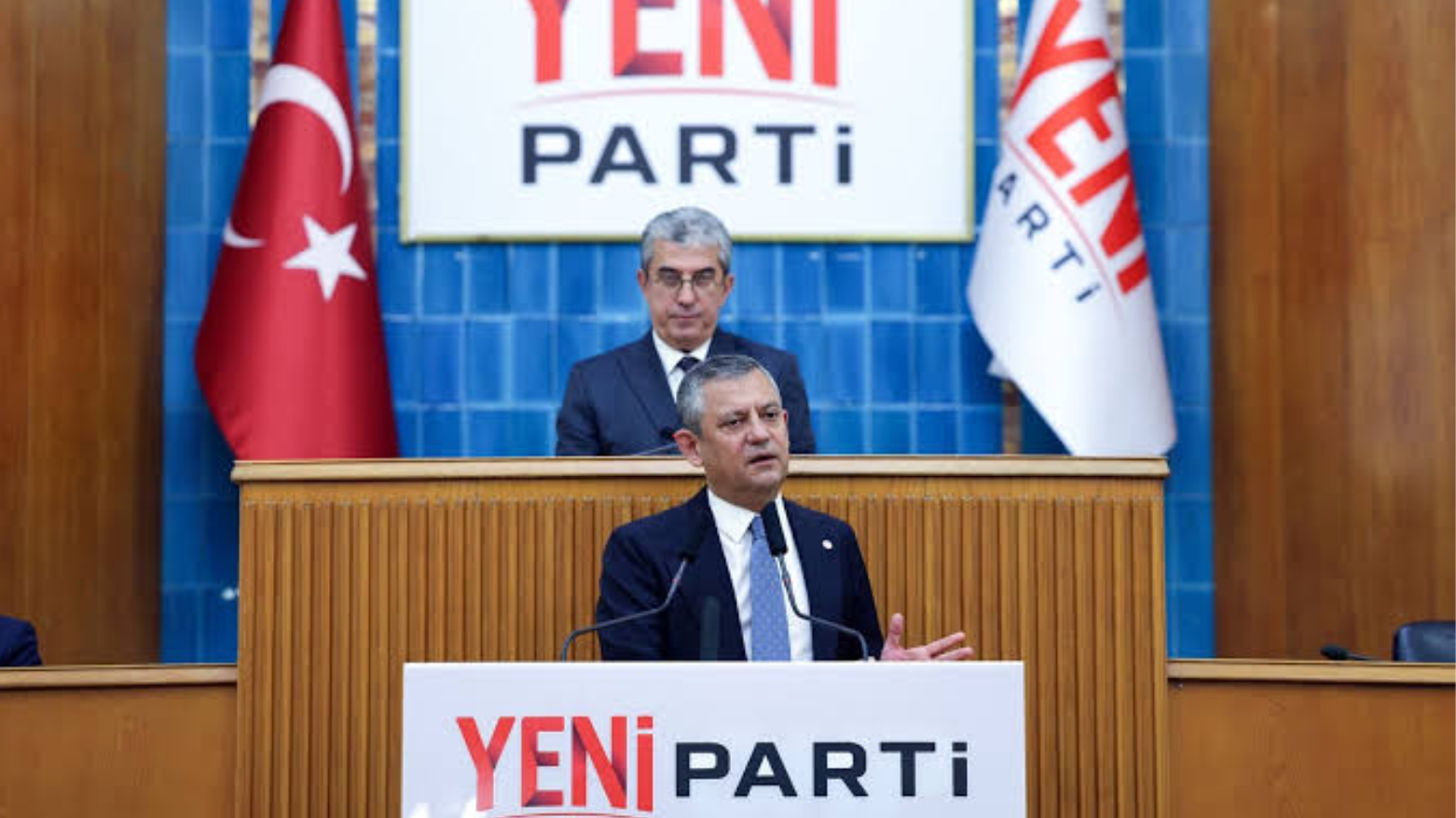 AR DAMARI-3: YENİ PARTİ’YE GEÇENLERİN AR DAMARI SORGULANIR!