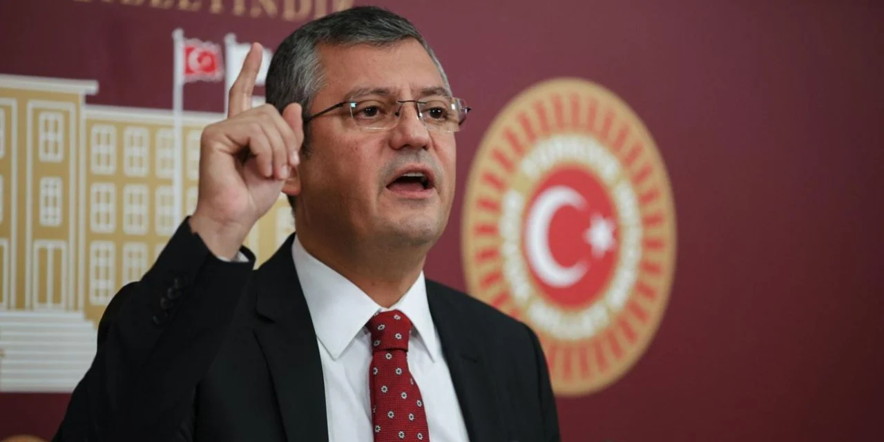 CHP'nin Seçim Zaferi Sonrası İlk Grup Toplantısı: 