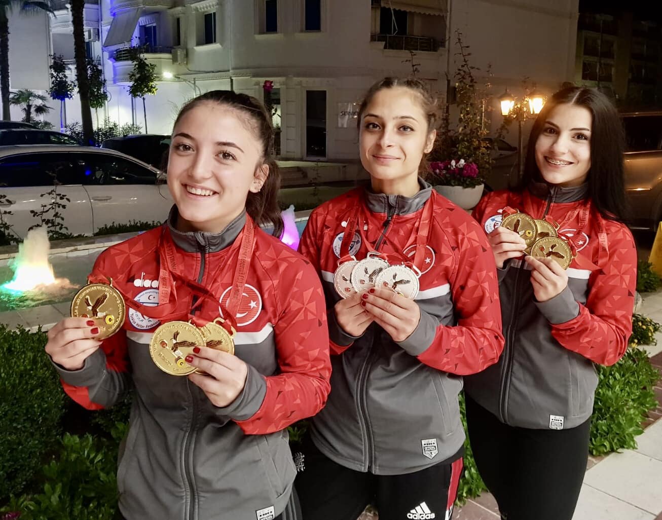  Avrupa şampiyonasına harika başlangıç!