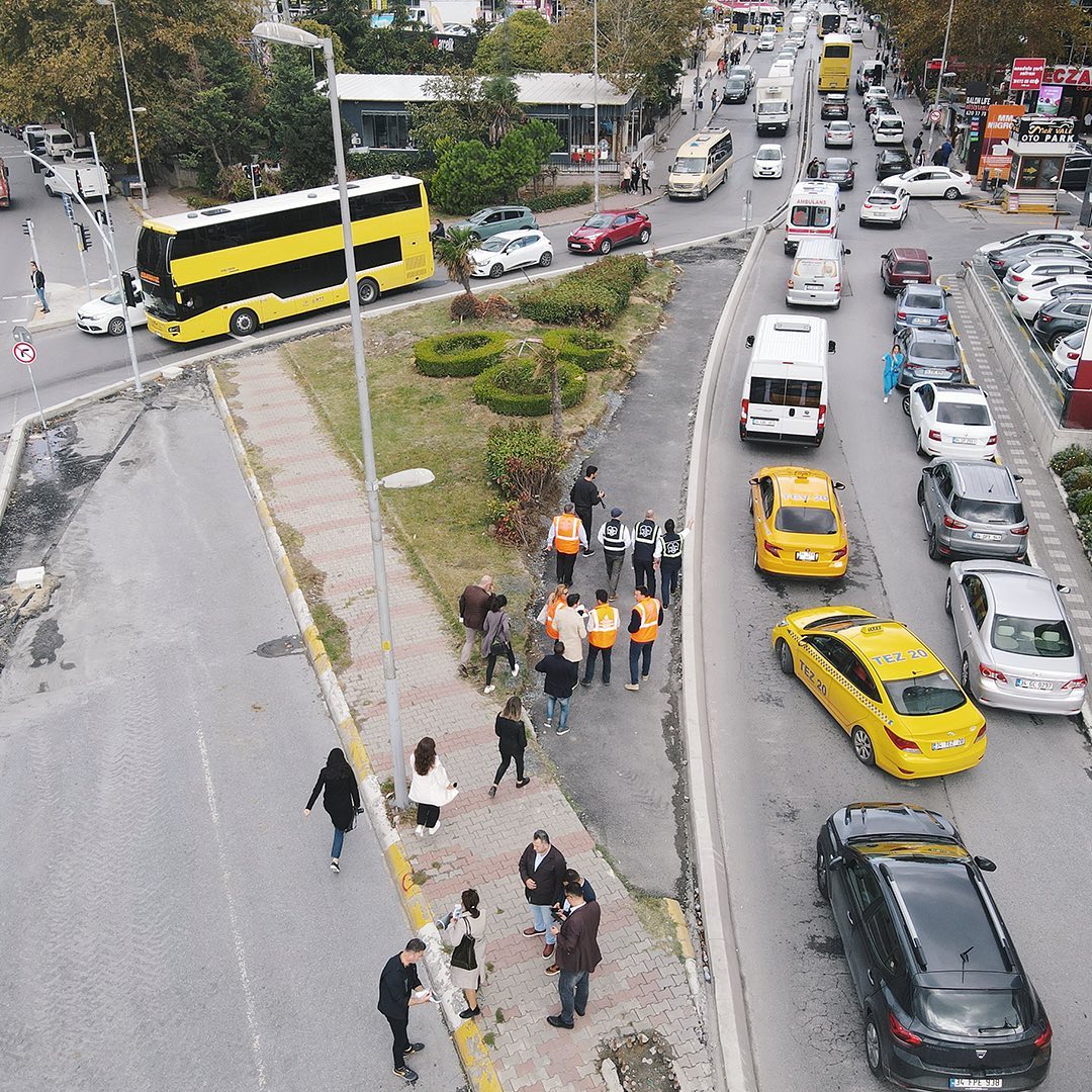 İstinye Üniversite Hastanesi önü yenileniyor