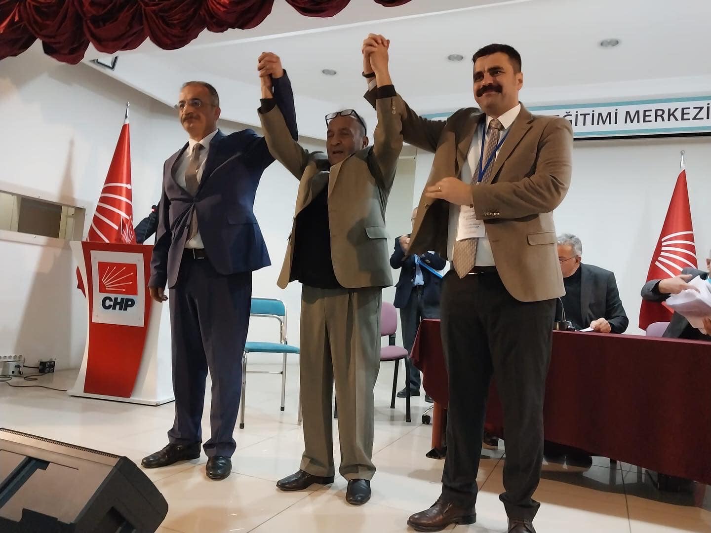 Yeni Seçilen Çubuk İlçe Başkanından Mesaj