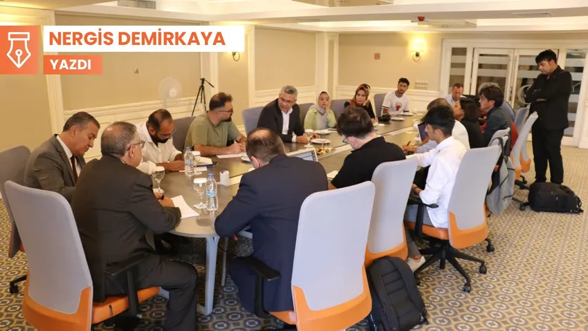  Duvar Yazarı Nergis Demirkaya: CHP’nin Doğu Masası batıyı da ‘çarpacak’
