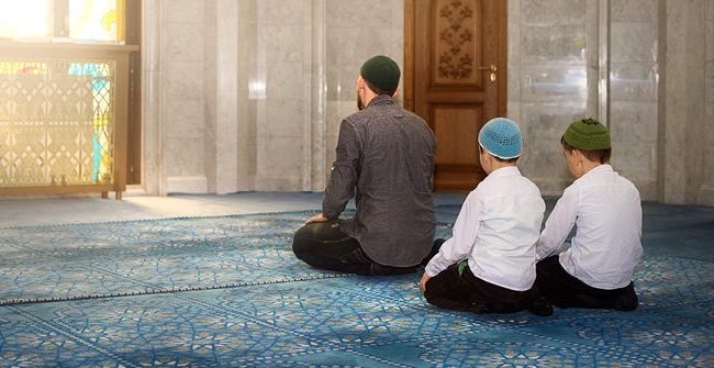 Azerbaycan’da Hazırlanan Yeni Çocuk Hakları Yasası Gündem Oldu