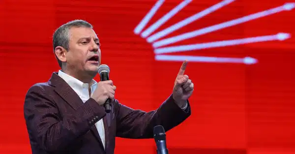 900’ün üzerinde delege imzasıyla CHP Olağanüstü Kurultay kararı aldı…