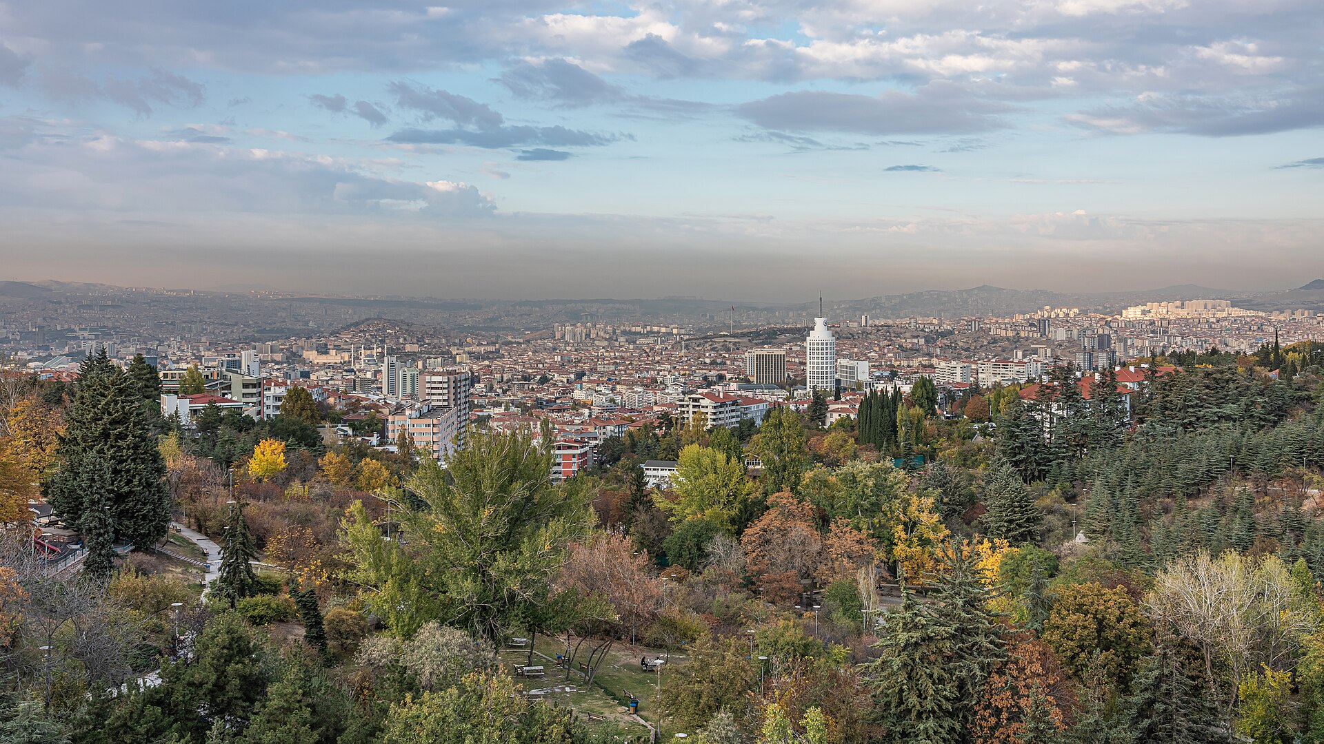 ANKARA'DA BELEDİYE BAŞKANLARININ KARNESİ