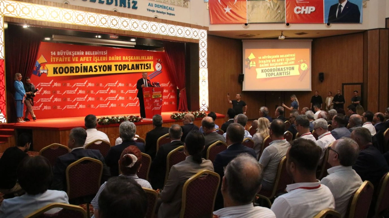 Cumhuriyet Halk Partili 14 Büyükşehir Toplantı yaptı...