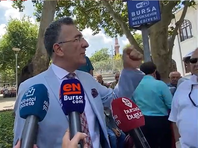 Bursa Valiliği Lozan anmasına izin vermedi, Atatürk heykelini kapattı