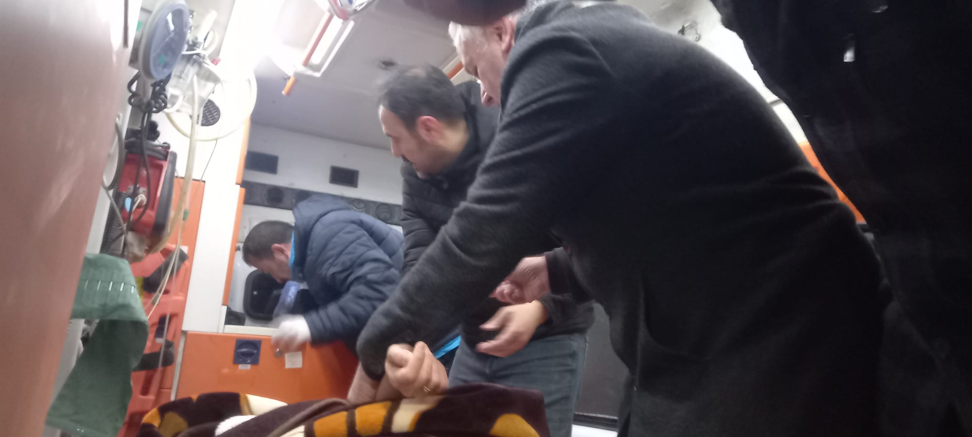 CHP MİLLETVEKİLİ ARIK DEPREM BÖLGESİNDE ÇAĞRIDA BULUNDU:  “ÇADIR, SEYYAR TUVALET VE HİJYEN MALZEMELERİ GEREKİYOR”