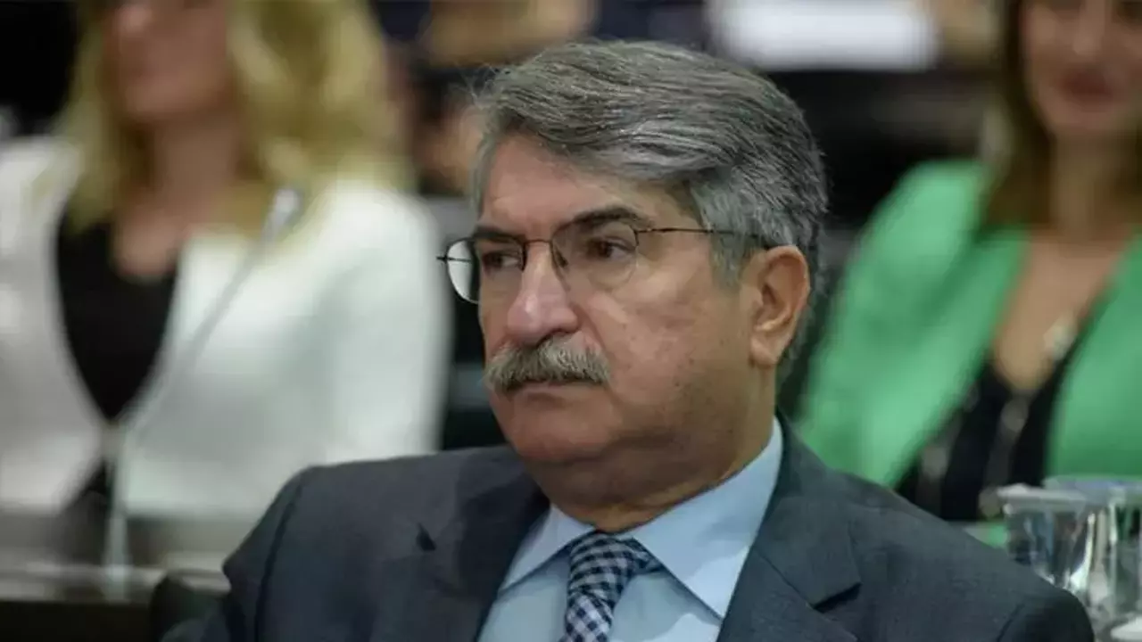  Fikri Sağlar: Ateşte yanan şehitlerimiz ve Sinan Ateş...