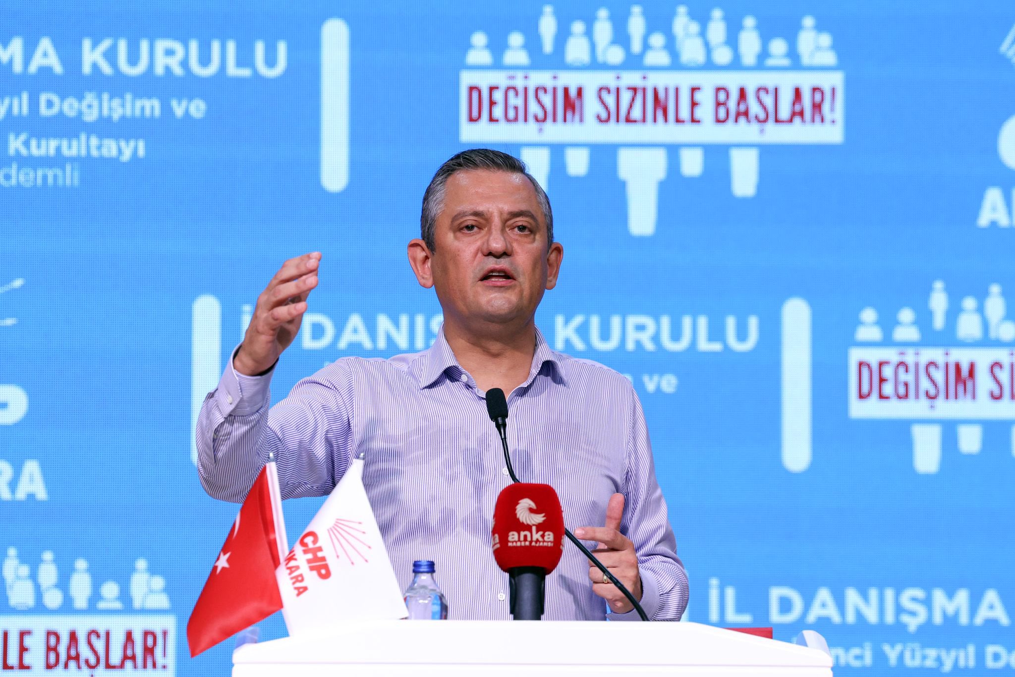 Özgür Özel: 'Mustafa Kemal'in askerleriyiz' demeyen bir teğmen beka sorunu...