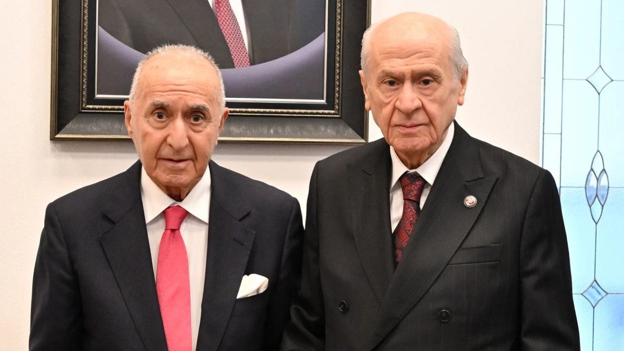 CHP'li isimden Devlet Bahçeli'ye sürpriz ziyaret
