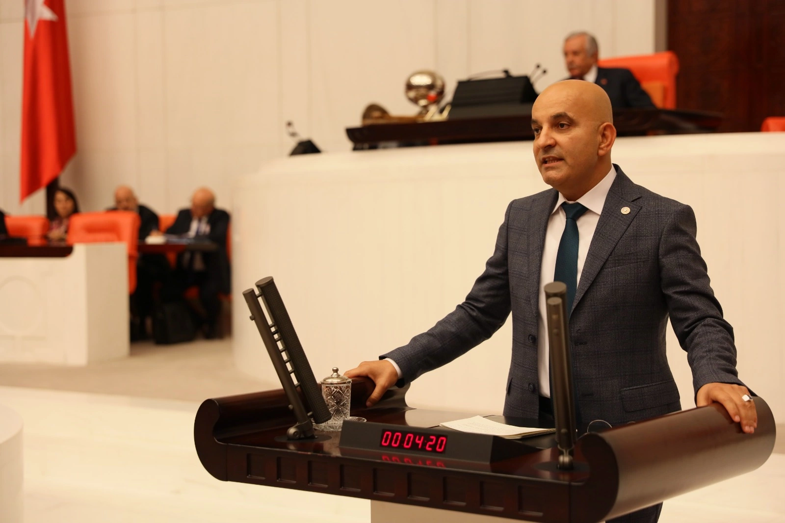 CHP’li Polat: FİLİSTİNLİ KARDEŞLERİMİZİN KANI ELİMİZE BULAŞIR...
