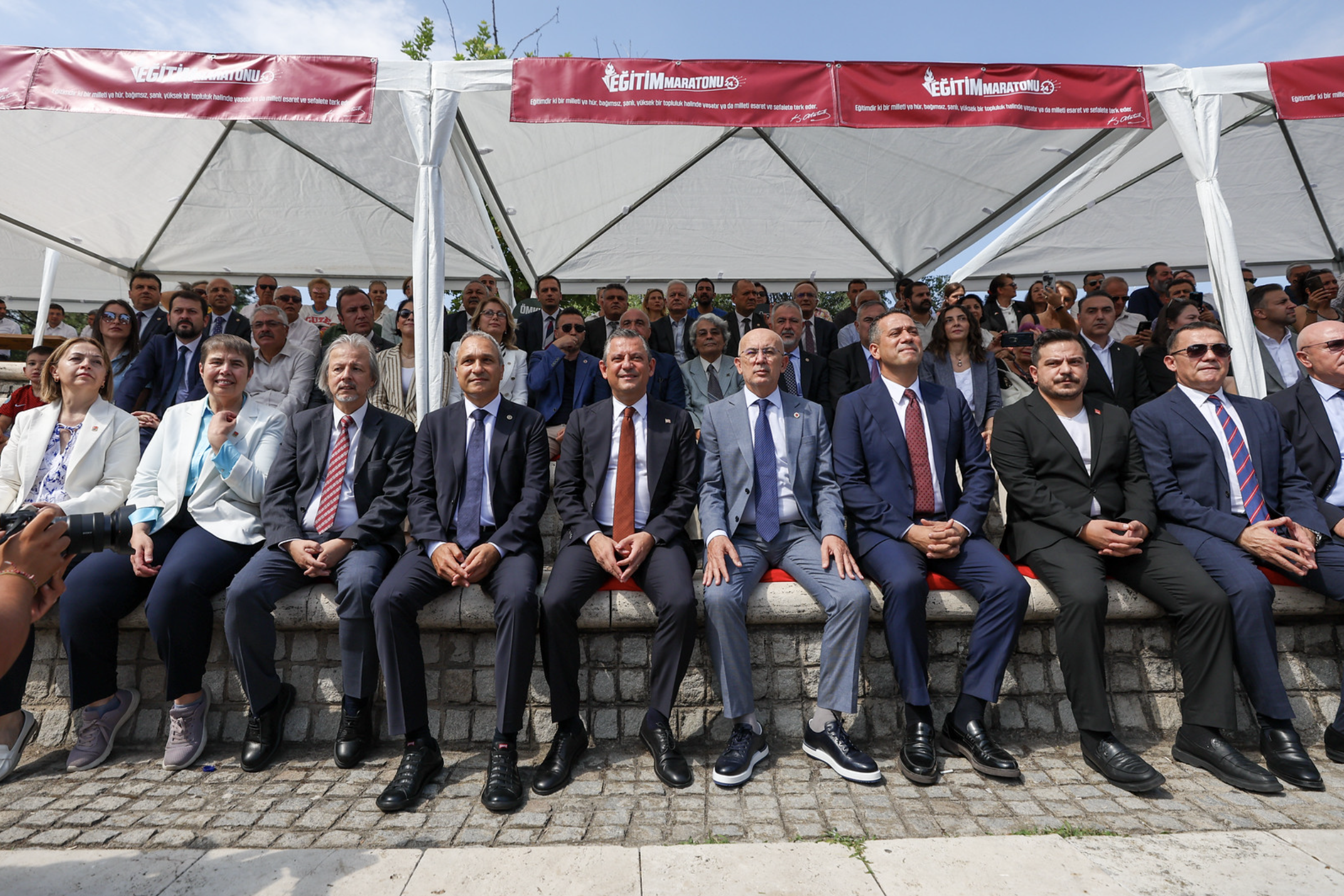 CHP Lideri Özel’den İktidara Eğitim Politikaları Eleştirisi...
