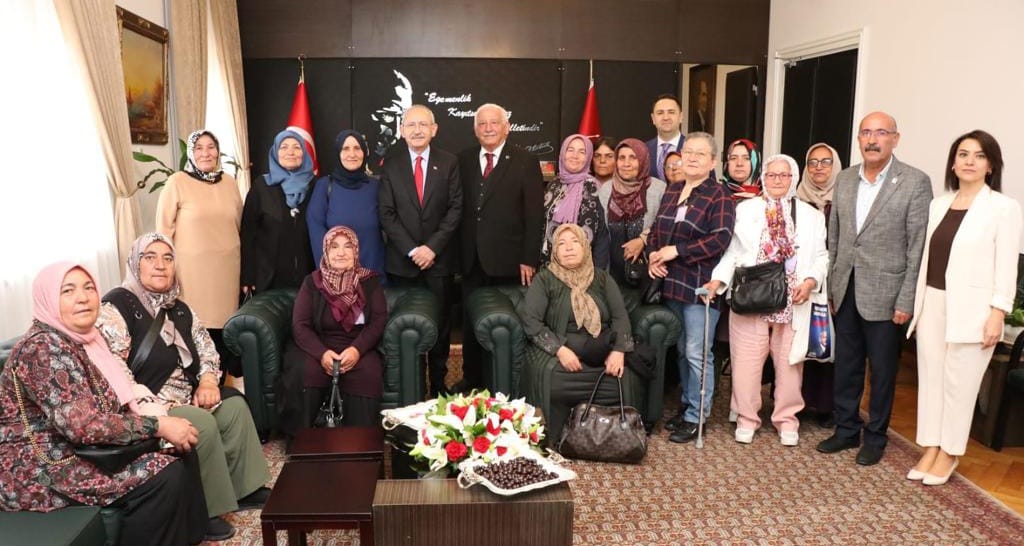 CHP Evren İlçe Örgütü Kemal Kılıçdaroğlu'nu Ziyaret Etti...