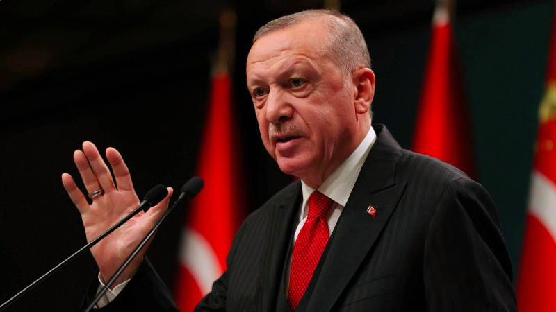 “Başörtüsü Tüzüğüne Sert Tepki: Erdoğan KKTC’ye Gidiyor!”