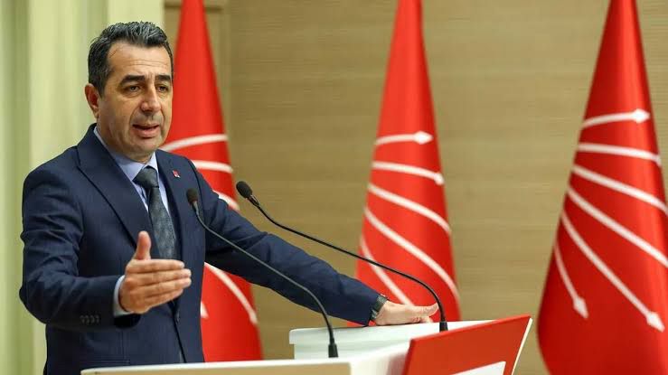 CHP GENEL BAŞKAN YARDIMCISI ERHAN ADEM: “ZEHİR SOFRAMIZDA, BAKANLIK SUSKUN! “
