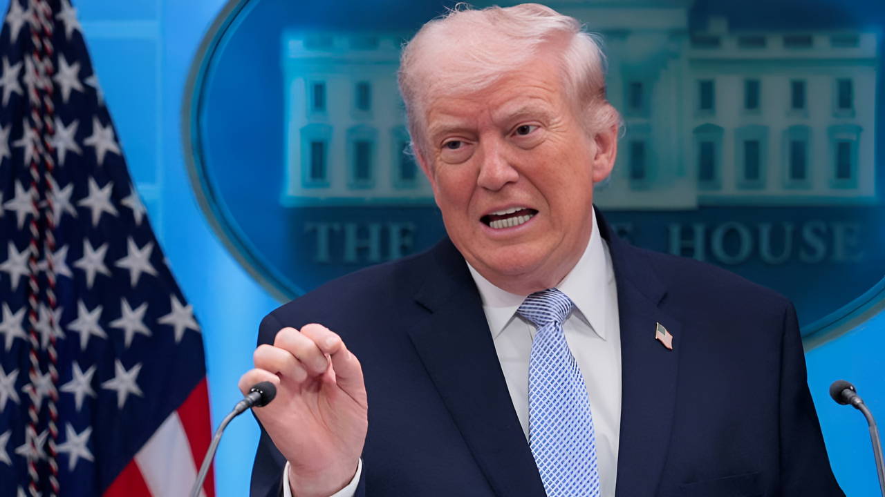 Trump'tan, İran'a '24 saat' tehdidi: Anlaşma olmazsa gemileri yüklüyoruz