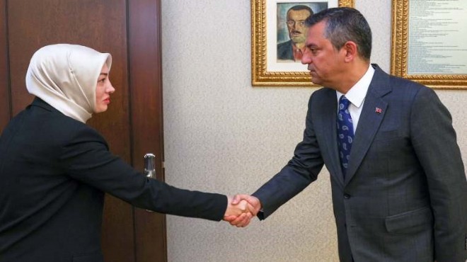 Ayşe Ateş'ten Özgür Özel'e ziyaret: 'Sinan'ın dost bildikleri düşman oldu...