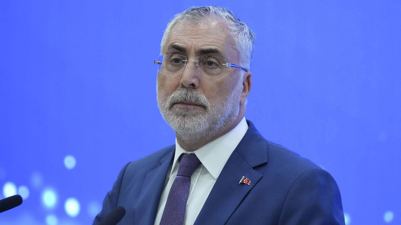 Bakan Işıkhan'dan 