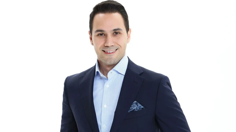 MERKEZ SAĞ SİYASETİNİN EN YAŞLI VE EN GENÇ SİYASETÇİSİ BULUŞTU!