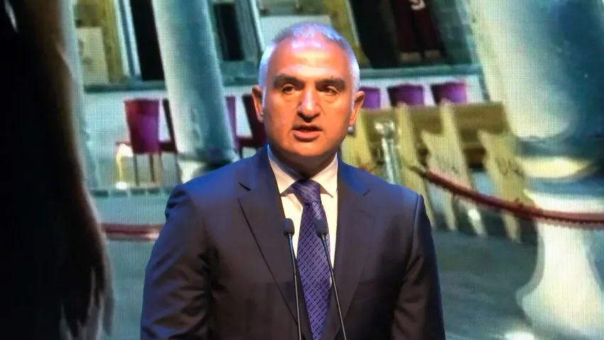 Bakan Ersoy: Hedefimiz, festivallerimizi herkese ulaşacak şekilde yaygınlaştırmak