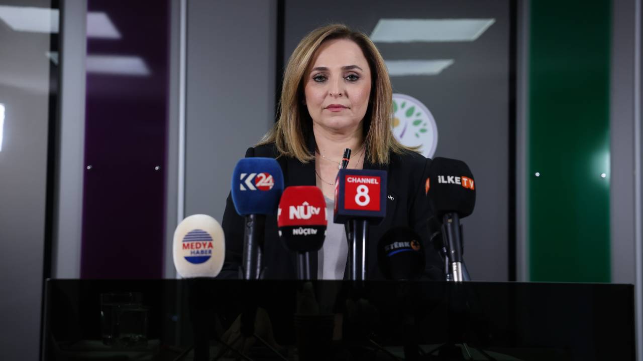 DEM Parti'den 'süreç' çağrısı: 'Belirsizlikler ortadan kaldırılmalı, süreç hızlanmalı'