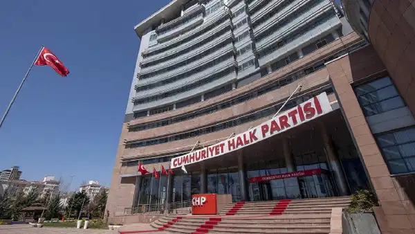 91 milletvekili istifa edip YENİ Parti'ye katılmıştı: İşte CHP'de kalan 44 vekil