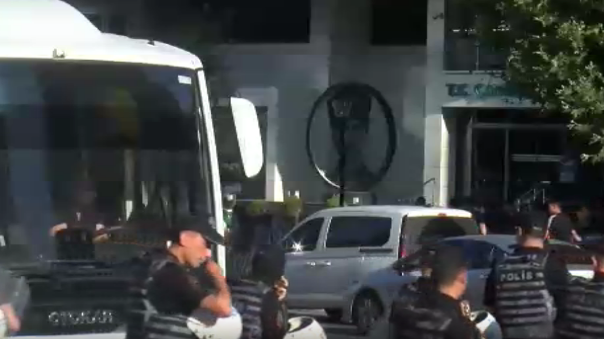ÇANKAYA BELEDİYESİ’NE BEKLENEN OPERASYON BAŞLADI: