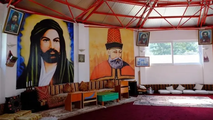 Alevi, Bektaşi Kültür ve Cemevi Başkanlığı ve bakanlık arasında anlaşmazlıklar yaşanıyor