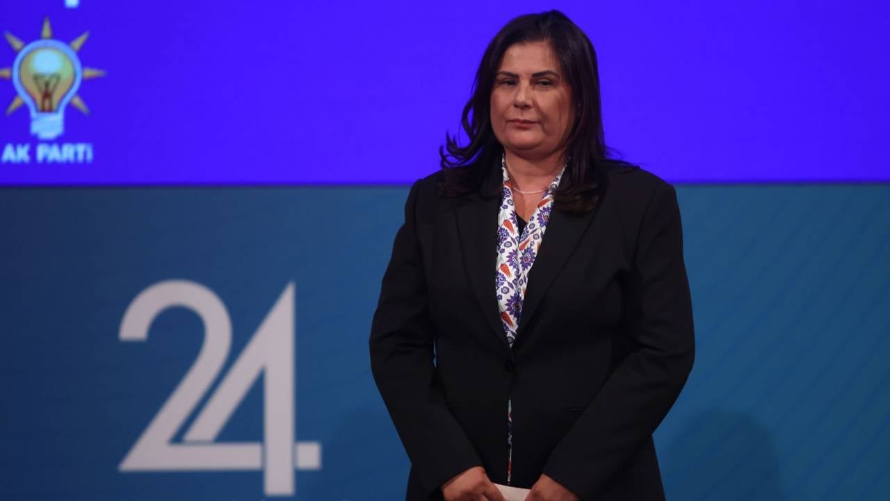 CHP'li Bülbül, Özlem Çerçioğlu'na 'kumpasları anlattığı kitabını' sordu: 