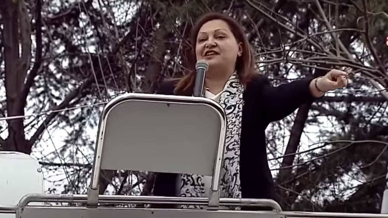 CHP'YE İHANET VE BURCU KÖKSAL...