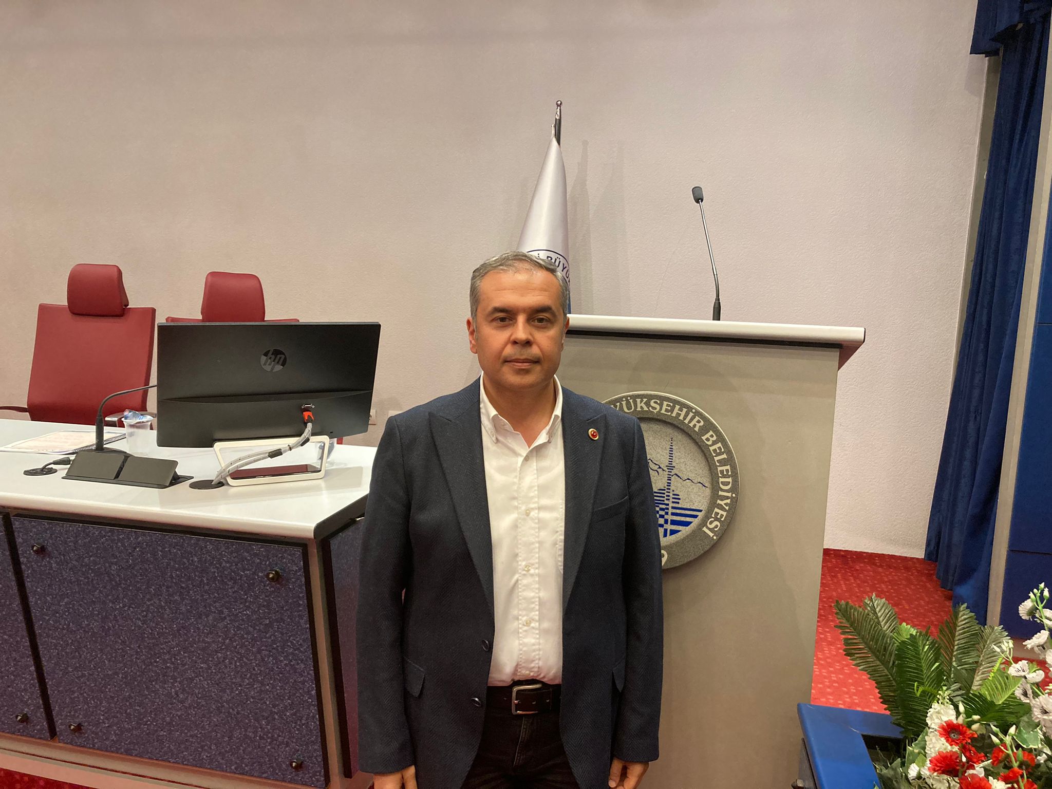 KAYSERİ BÜYÜKŞEHİR BELEDİYE MECLİSİ ÜYESİ ÖZGÜR ÖZER: “ VENEZUELA'DAN NE ALACAKSINIZ?”