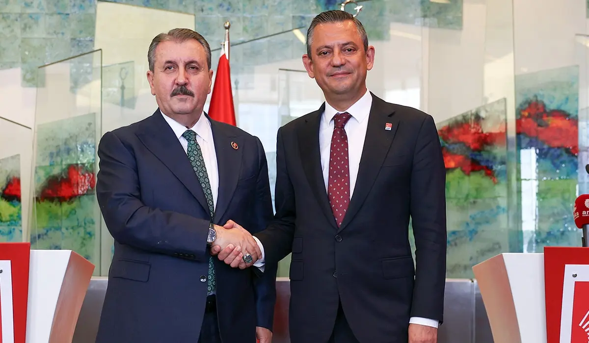 BBP lideri Destici'den CHP Genel Başkanı Özel'e ziyaret...