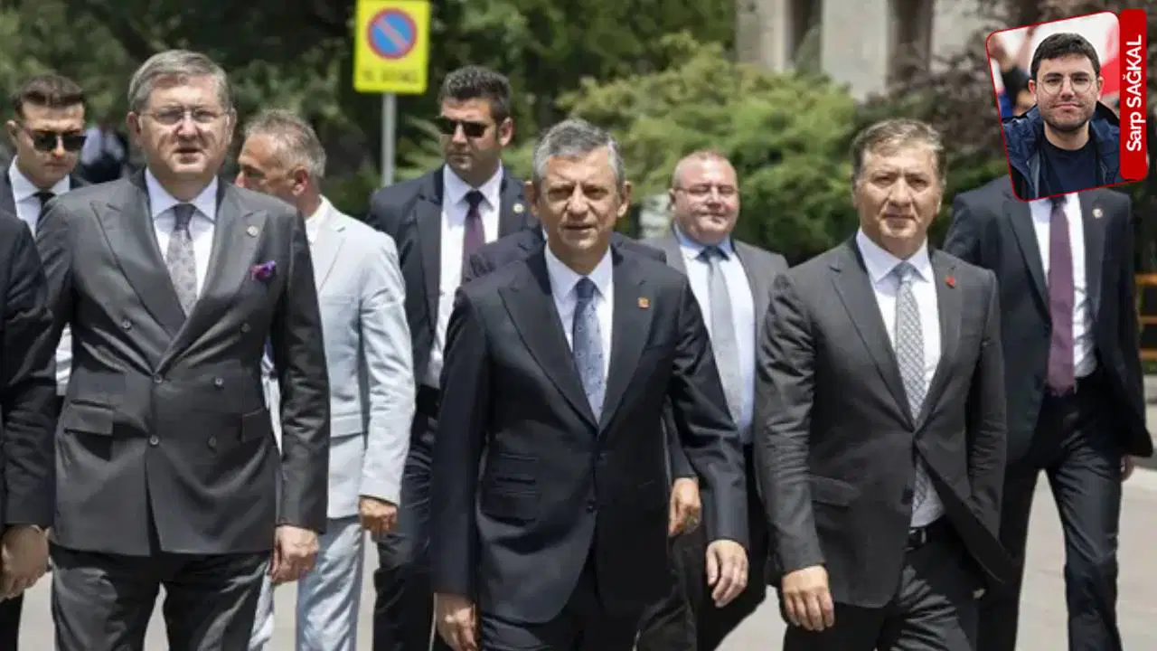 CHP, kurultay öncesi kongrelerde hızlandı: Birlik ve adalet vurgusu