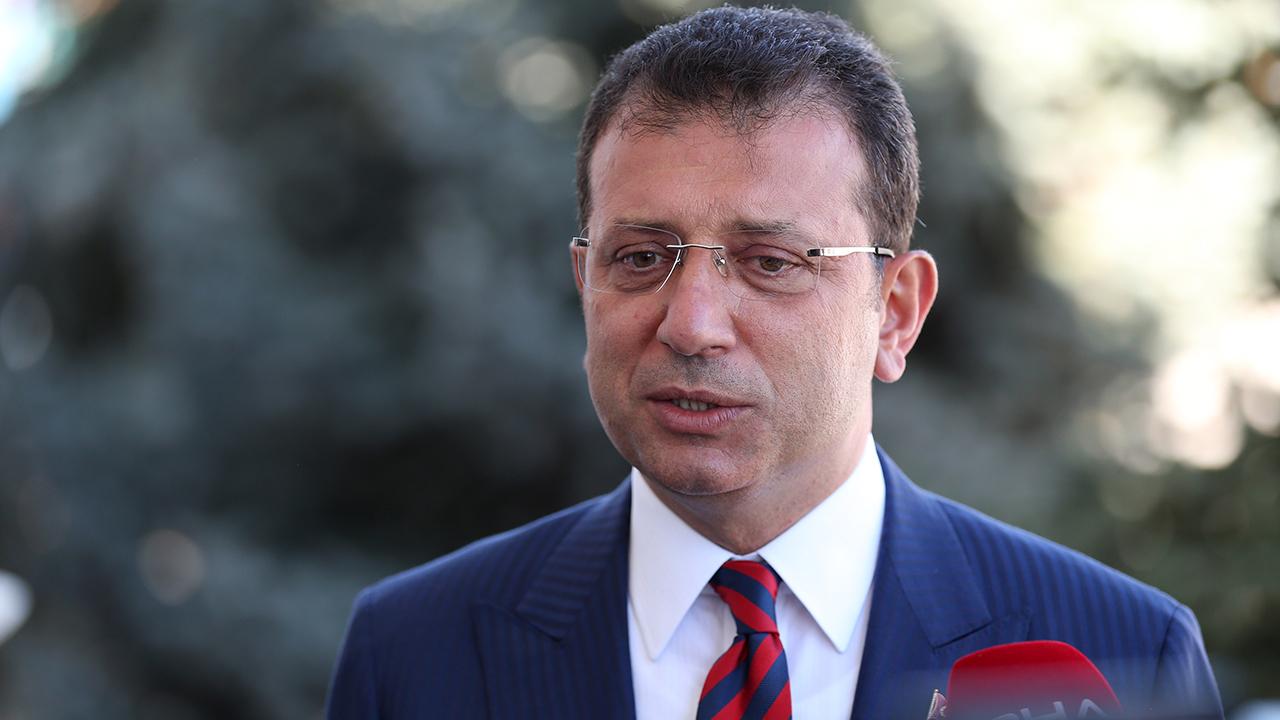 İmamoğlu'nun avukatları HSK önünde