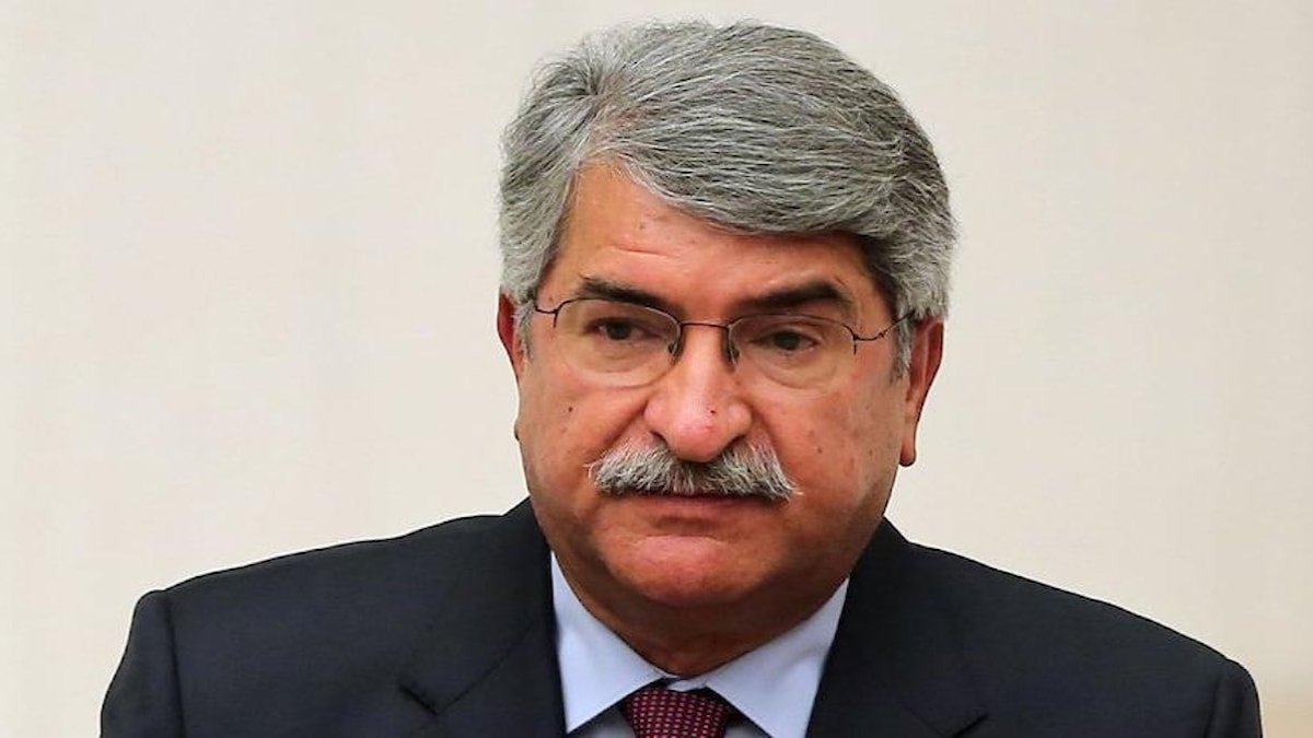 Yere düşen AKP’nin kalkmasına fırsat verilmemeli...