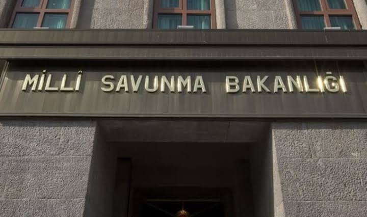 Yakalarına Atatürk Fotoğrafı Takmayı Reddetmişlerdi... Piyade Okulunda Cemaat Yapılanması mı?