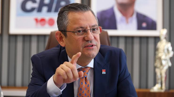 CUMHURİYET HALK PARTİSİ LİDERİ ÖZGÜR ÖZEL: “ÇALIŞANLARIN HAKKINI SÖKE SÖKE ALACAĞIM”
