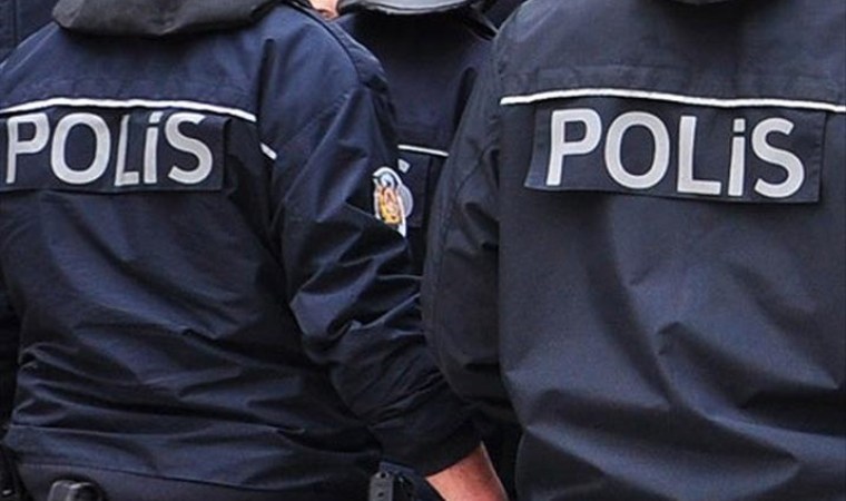 AKP'li belediye başkan yardımcısının kardeşi alkollüyken kaza yaptı: İşlem yapan polisler gözaltına alındı...