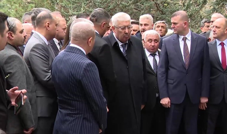 DEVLET BAHÇELİ, TÜRKEŞ'İN ANMA TÖRENİNE DE KATILMADI...