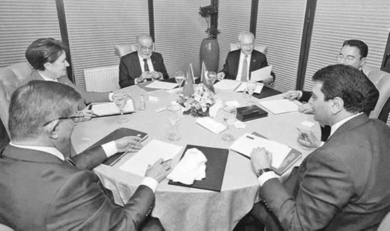 Altılı masanın olağanüstü toplantısı sona erdi: 6 partiden ortak açıklama