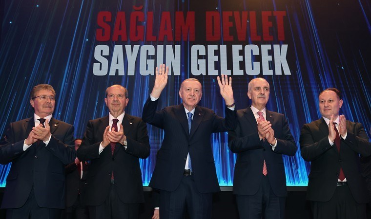 KKTC basını yazdı: 'Erdoğan'ın açılışı için götürülenler içki-sigara için birbirine girdi'