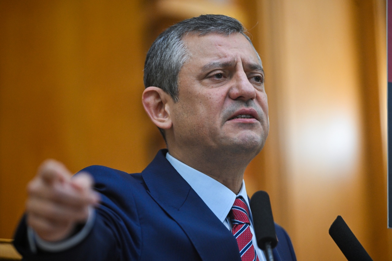 Özgür Özel'den re'sen soruşturma tepkisi: Hemen benden başlasın