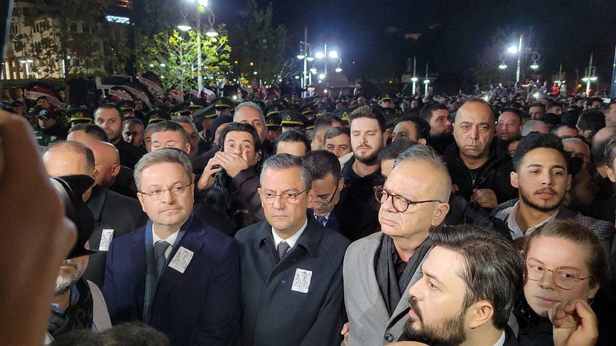 Özgür Özel’den cenazede provokasyondan sonra ilk açıklama: 'Hepsi isim isim tespit ediliyor...'