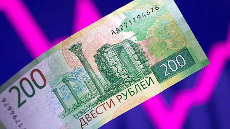 Rus rublesi beş yılın zirvesine yükseldi: İşte nedenleri…